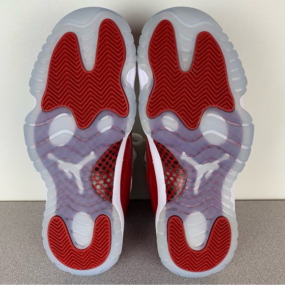 Nike Air Jordan 11 Cherry size 8.5 Men’s - Picture 11 of 16